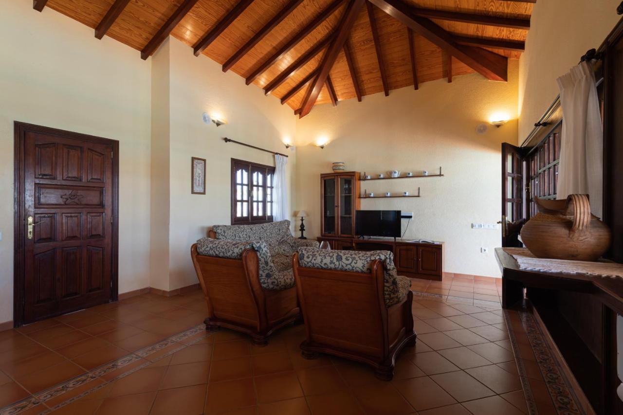 Homeforguest Villa Lobos Con Piscina Privada Caleta De Fuste Exteriör bild